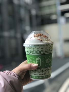 What better way to get in the Christmas mood than a gingerbread frozen custard // Shake Shack, Ebisu
